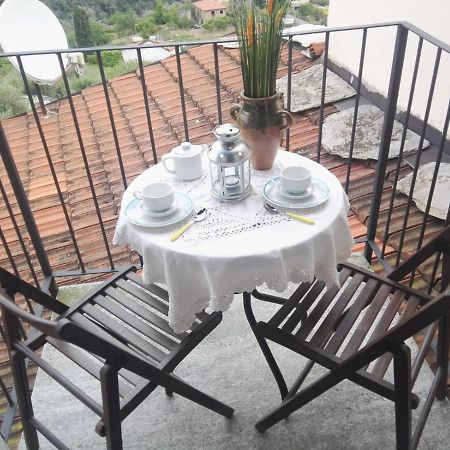 Vila Casa Davide Dolcedo Exteriér fotografie