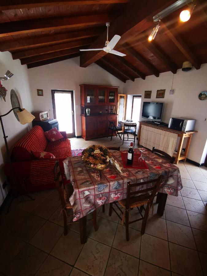 Vila Casa Davide Dolcedo Exteriér fotografie
