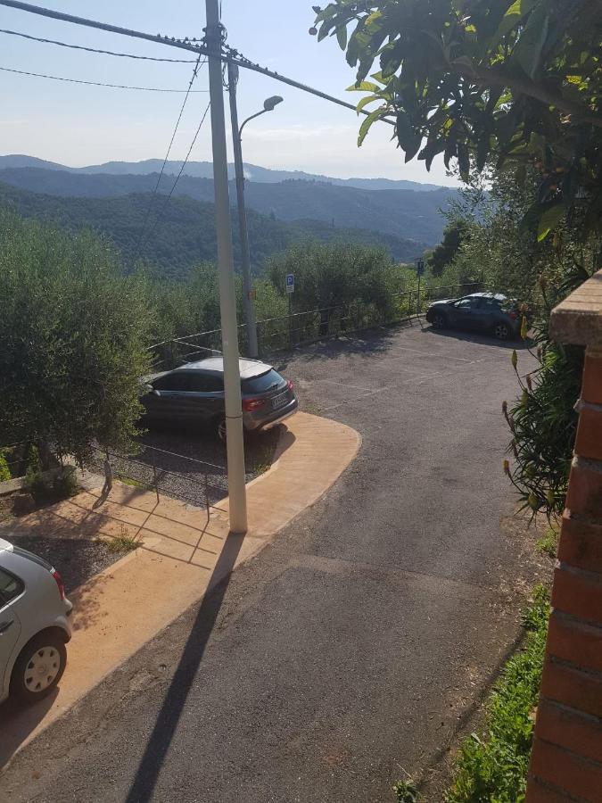Vila Casa Davide Dolcedo Exteriér fotografie
